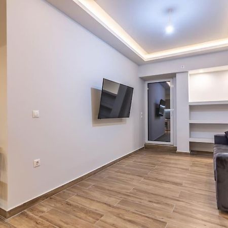 Апартаменты Pollys Place Афины Экстерьер фото