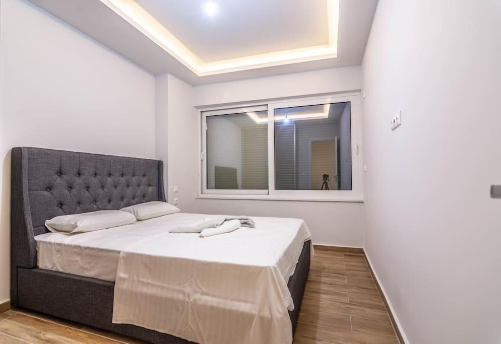 Апартаменты Pollys Place Афины Экстерьер фото