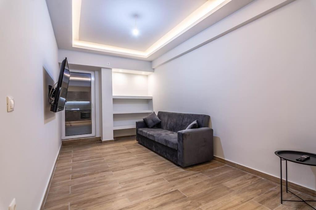 Апартаменты Pollys Place Афины Экстерьер фото